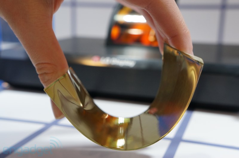 LG неуклонно приближается к серийному выпуску гибких дисплеев LG неуклонно приближается к серийному выпуску гибких дисплеев